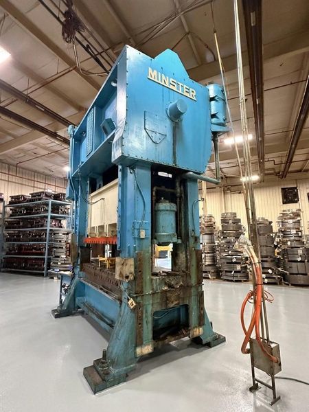 Minster Press For Sale - 400 ton Capacity Hevi-Stamper E2-400-96-48 Straight Side Mechanical Sta