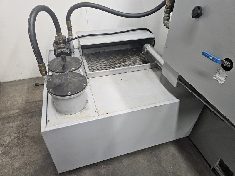2013 Gromax P46 + E100 Manual Sinker EDM