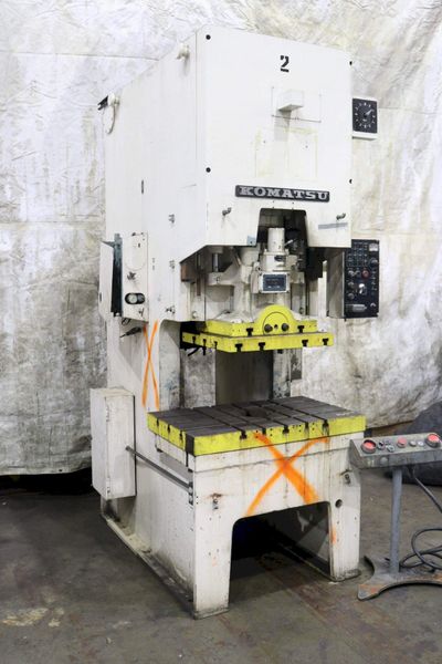 80 TON KOMATSU MODEL #OBS 80-2 GAP FRAME PRESS: STOCK 72884