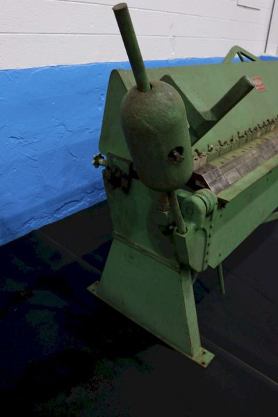 8' X 12 GAUGE  DREIS & KRUMP BOX & PAN FINGER BRAKE: STOCK #73527