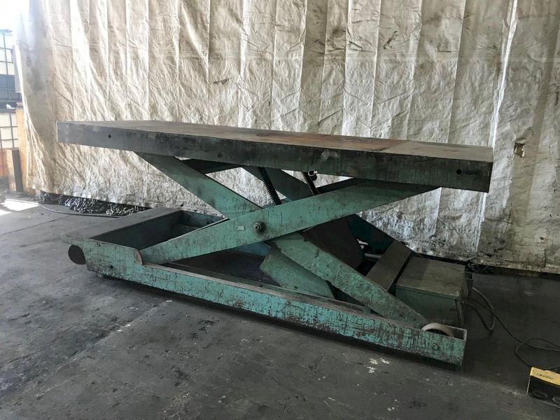 120 "X 48" ELECTRIC SCREW TYPE  SCISSORS LIFT TABLE: STOCK #73073