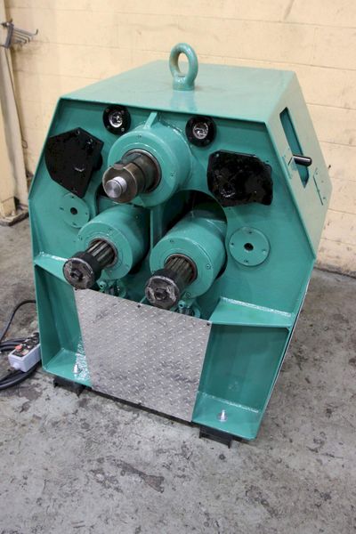3' X 3' X 3/8' PULLMAX MODEL #Z31 ANGLE ROLL: STOCK 71512