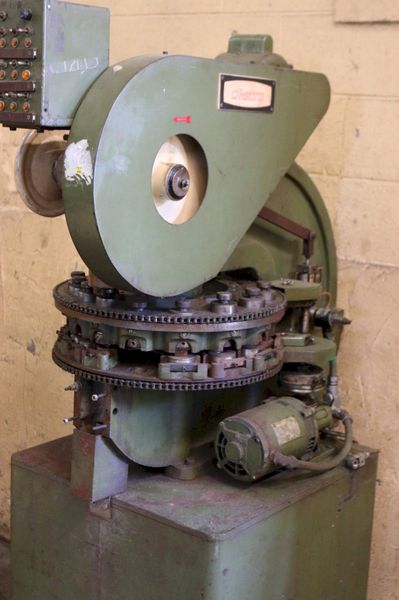 DIACRO MODEL 18 TURRET PUNCH PRESS: STOCK #70458