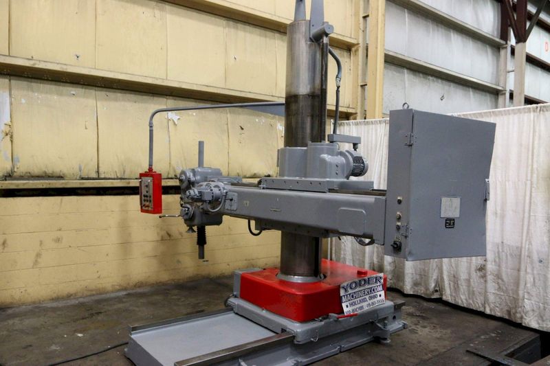 6' X 16' KOVOSVIT RADIAL DRILL WITH UNIVERSAL HEAD: STOCK 69648