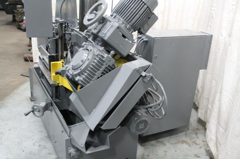 13' x 13' MEBA HORIZONTAL MODEL #330A AUTO FEED BANDSAW: STOCK 64108