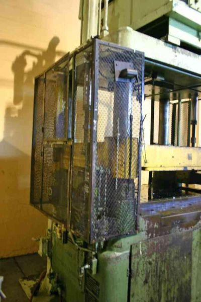 250 TON HARTUP TRIMMING PRESS: STOCK #18215
