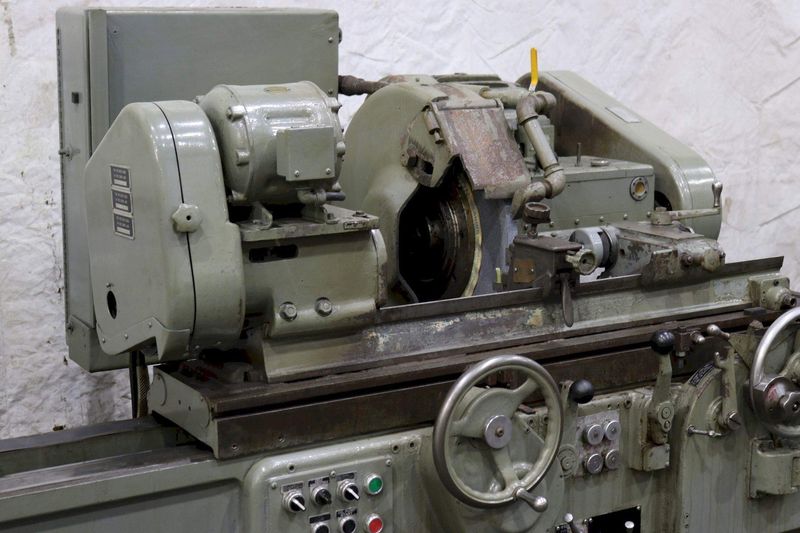 6" X 30" NORTON O.D. PLAIN  CYLINDRICAL GRINDER: STOCK #73438