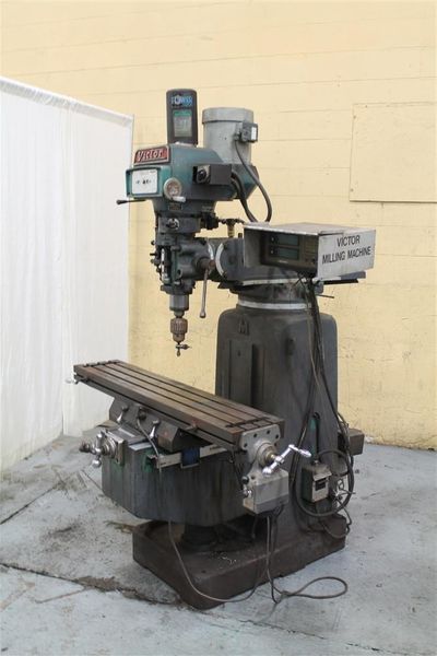 3 HP VICTOR VERTICAL RAM TYPE MILL MILL: STOCK #61732