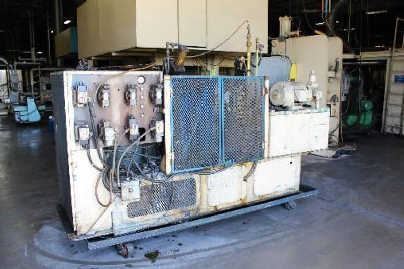 AUTO SPIN & BEAD FORMING LATHE: STOCK #61517