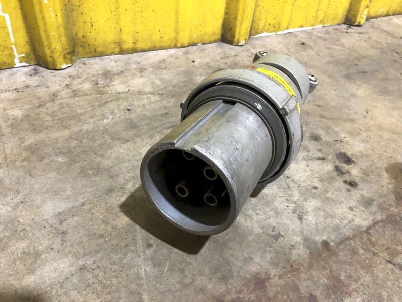 600V APPLETON ACP6034BC 3 WIRE 4 POLE POWERTITE METALLIC SLEEVE CLAMPING RING PLUG: STOCK 18972