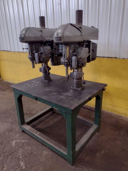 2 SPINDLE 20" ATLAS CLAUSING MODEL #1800 GANG DRILL WITH POWER FEED: STOCK #16676