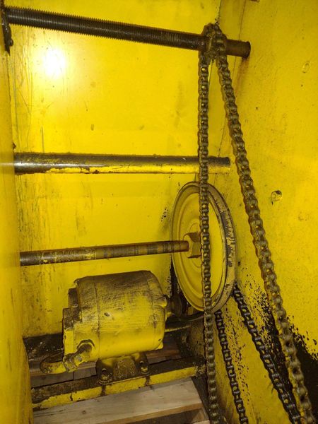1,200 LB X 10" ROWE MODEL #810 MOTORIZED COIL CRADLE: STOCK #20254