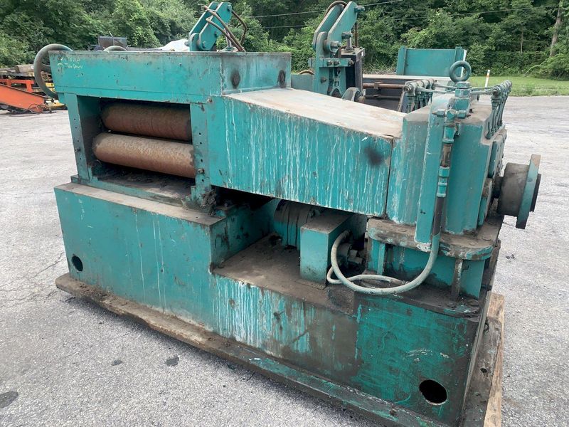 20,000 LB X 30" X .500" YODER COIL CRADLE & STRAIGHTENER FEED LINE: STOCK #13050