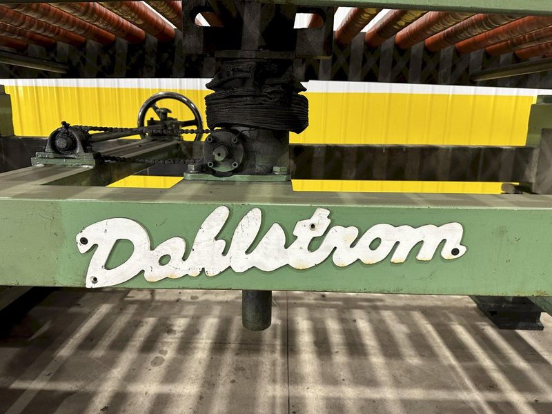 36" DAHLSTROM MODEL #16AHT CUT TO LENGTH LINE HUMP TABLE: STOCK 19767