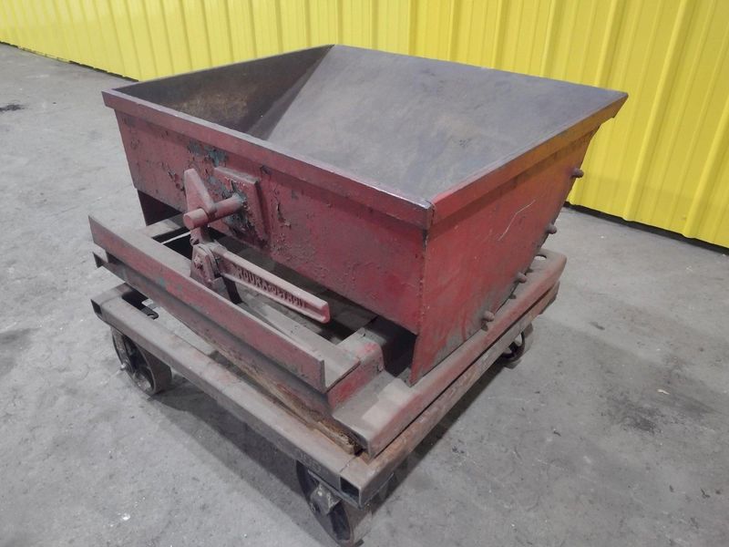 39" X 38" X 30" ROLLING SHOP DUMP HOPPER: STOCK #19361