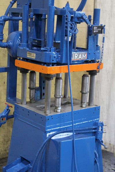 12 TON AIRRAM CUTOFF PRESS: STOCK #70586