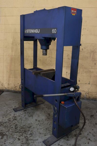 66 TON STENHOJ HYDRAULIC H FRAME PRESS: STOCK #73108