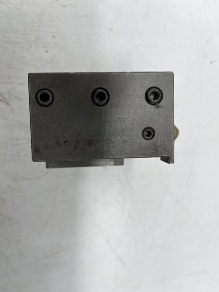 QUICK CHANGE TOOL HOLDER STOCK #16001