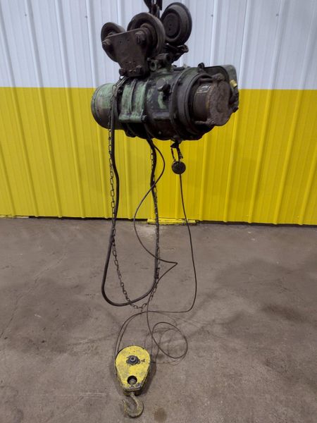 2000 LB 1 TON P&H MODEL ZIP LIFT CABLE HOIST: STOCK #18897