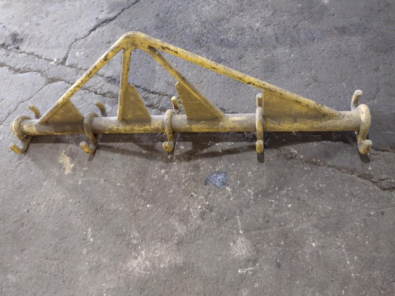 SPREADER BAR: STOCK #18906