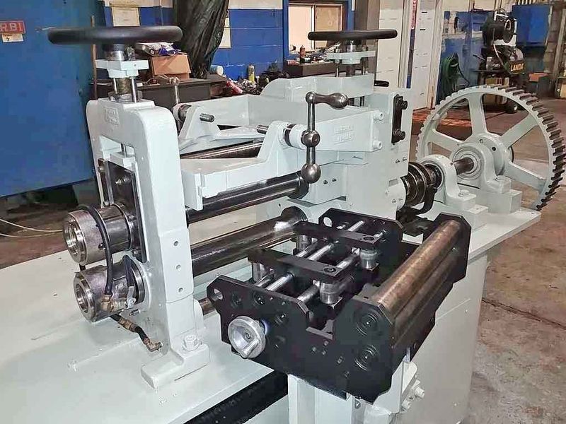 14" x 2.875" x 6,000# Ruesch Slitting Line
