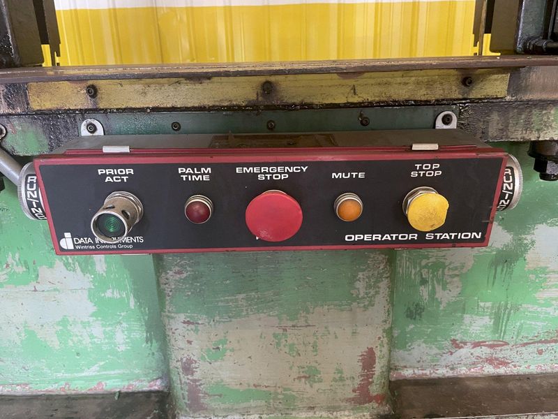45 TON NIAGARA MODEL #SA2-45-42-24 SSDC PRESS 2.5" STROKE: STOCK 15051