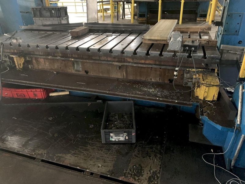 500 ton Aida NST-500 Used Straight Side Mechanical Metal Stamping Press