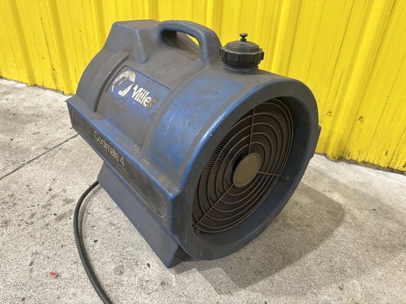 MILLER COOLMATE 4 WELDER COOLANT SYSTEM: STOCK 22452
