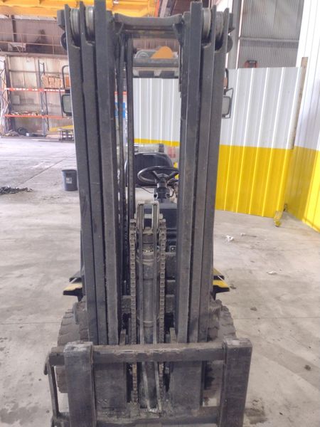 5,550 LB TCM MODEL #FCG30 PROPANE FORKLIFT: STOCK #19593