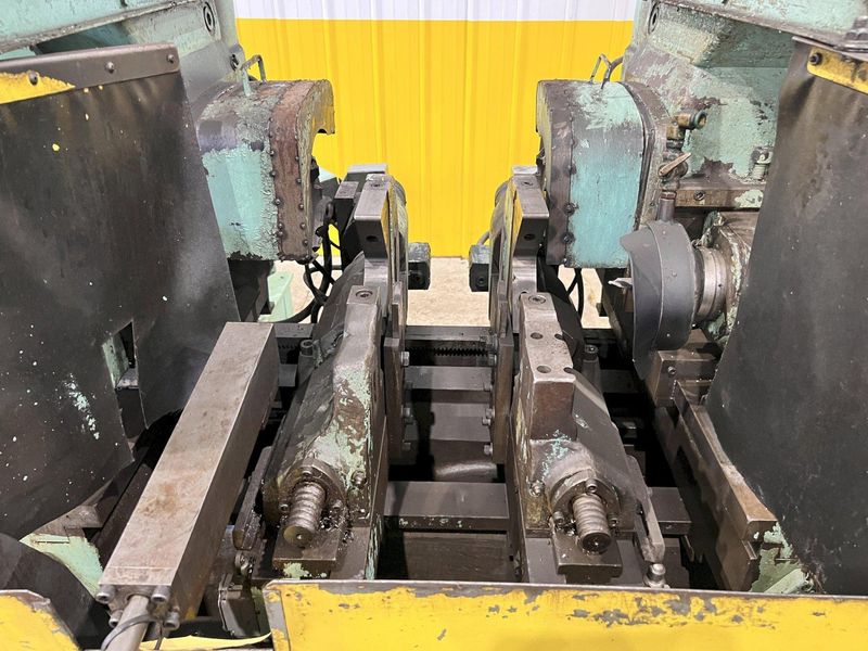 24" TO 66" x 15 HP GIDDINGS & LEWIS SELF CENTERING & FACING MACHINE: STOCK #12230