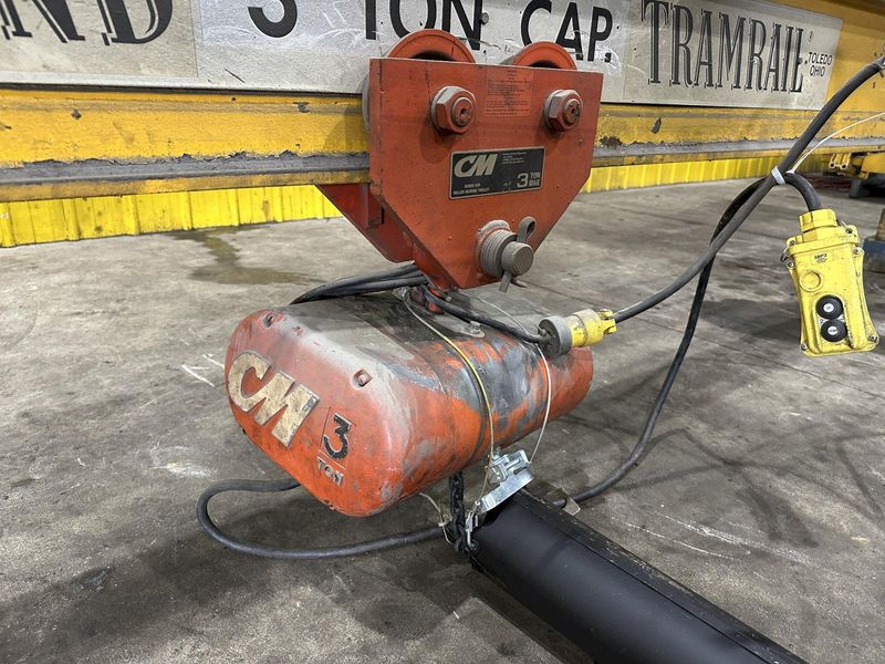 3 TON X 20' CLEVELAND TRAMRAIL UNDERSLUNG BRIDGE & 3-TON CM LODESTAR HOIST: STOCK #23054