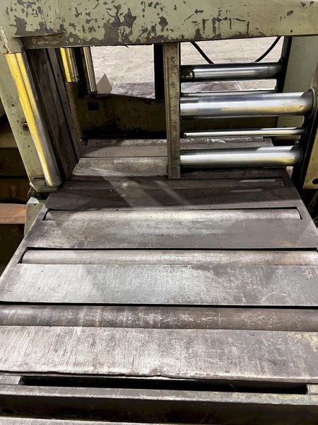 16" x 16" HYD-MECH MODEL #M-16A FULLY AUTOMATIC HORIZONTAL BANDSAW: STOCK #22219