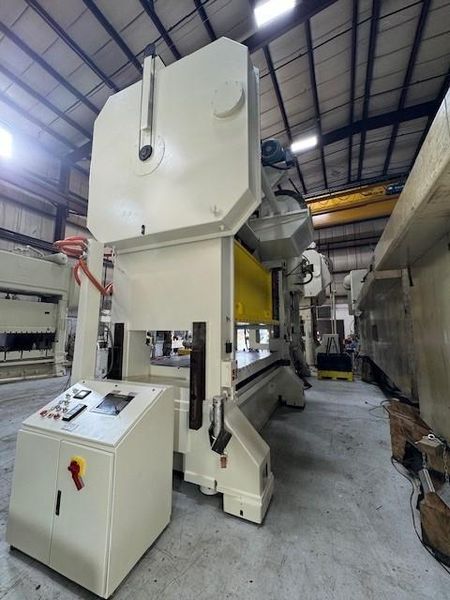 400-ton Blow Press #SC2-400-120-60 Straight Side Mechanical Metal Stamping Press For Sale, Year
