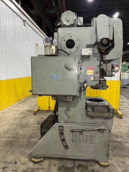 45 TON BLISS MODEL #C45 OBI STAMPING PRESS 2.5" STROKE: STOCK #22433