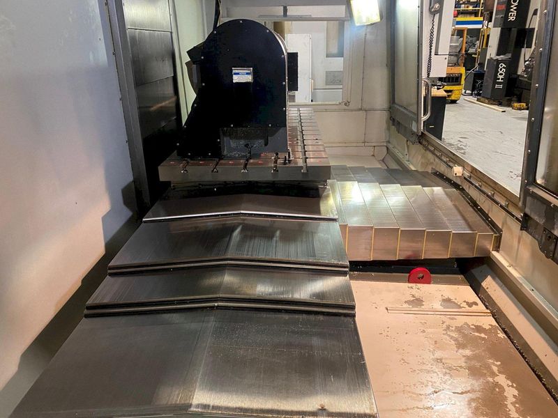 USED HAAS VM-6 64" X 28" 5-AXIS VERTICAL CNC MACHINING CENTER, Stock# 10913, Year: 2012