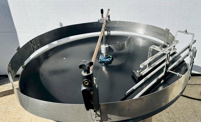 West Company RU-36  |  36” Rotary Accumulation Table