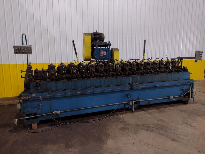 16 STAND X 1.5" X 6" VAN HUFFEL ROLLFORMER: STOCK #10499