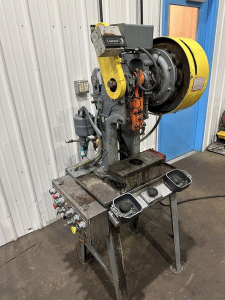 5 TON PERKINS GAP BED FLYWHEEL PRESS: STOCK #77480