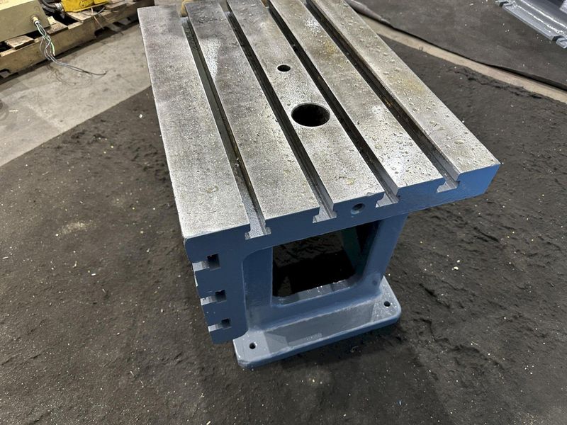 19" X 28" X 24" T-SLOTTED BOX DRILL TABLE: STOCK #77591