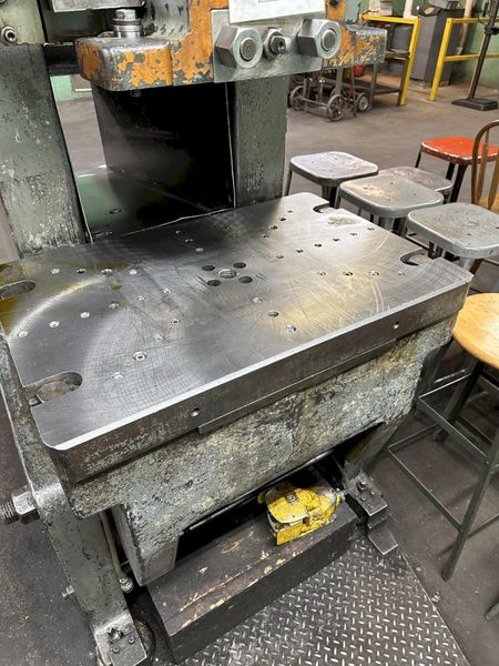 ROTO FINISH DEBURRING & FINISHING MACHINE: STOCK #77162