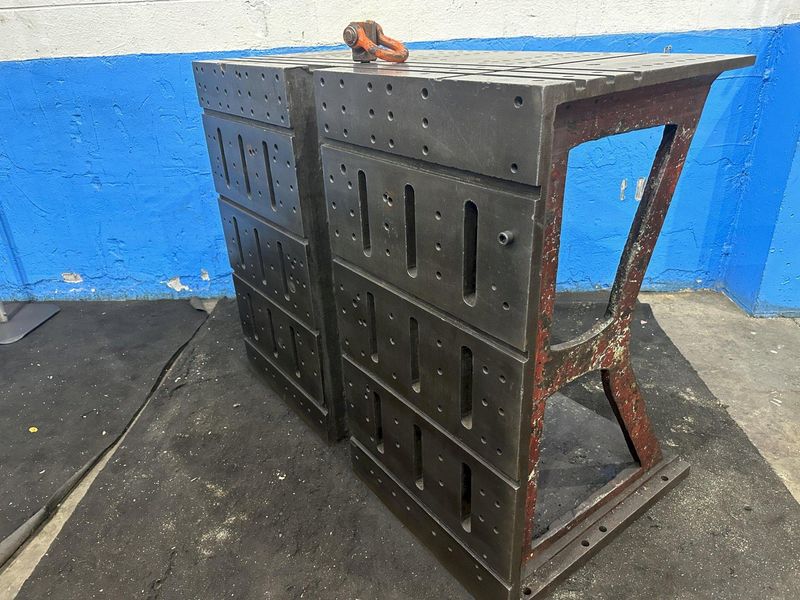 60" WIDE X 32" DEEP X 48" HIGH PLATE ANGLE: STOCK #77129