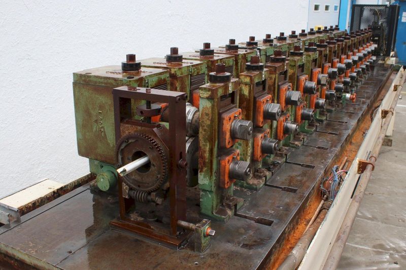 14 STAND X 1-1/2" ARDCOR ROLLFORMER: STOCK #76630
