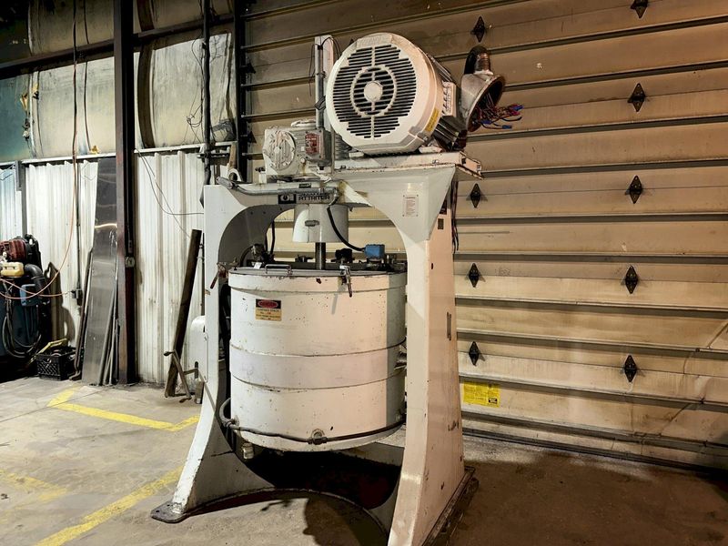 Union Process | Szegvari Attritor 
20Hp / 100-Gallon Vessel