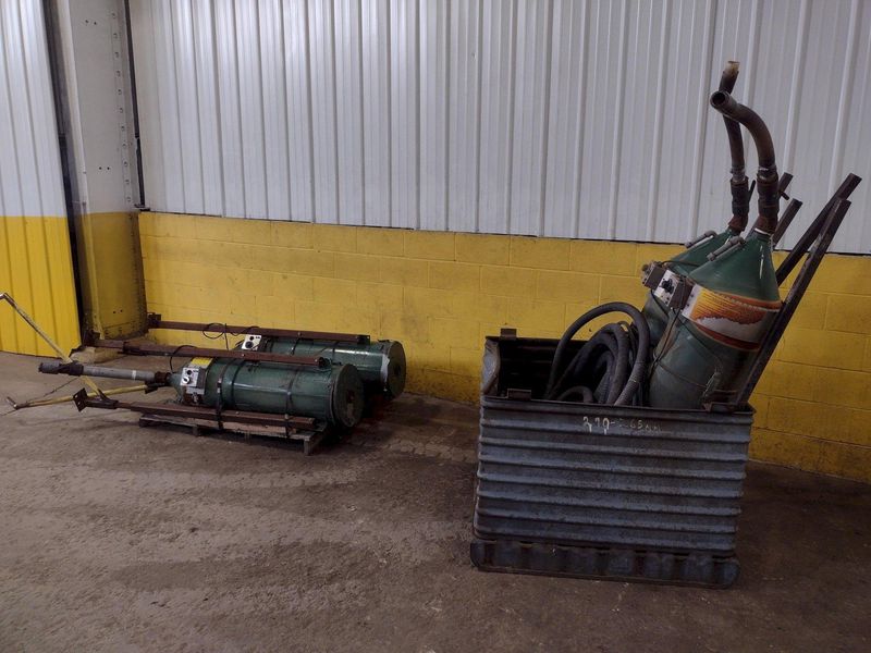 1.5 HP ARCO WAND MODEL #615DMH RECOVERY VACUUM UNIT: STOCK 18572