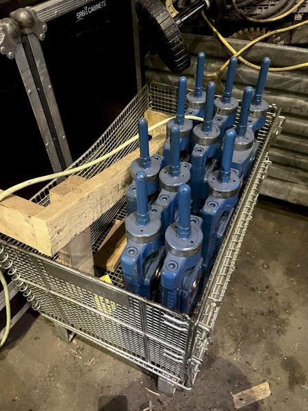 (10) YODER M1.5" ROLLFORMER OUTBOARD SUPPORT STANDS : STOCK #16993