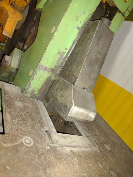 66 TON PEDDINGHAUS MODEL #66/110 PEDDIMASTER HYDRAULIC IRONWORKER: STOCK #22239