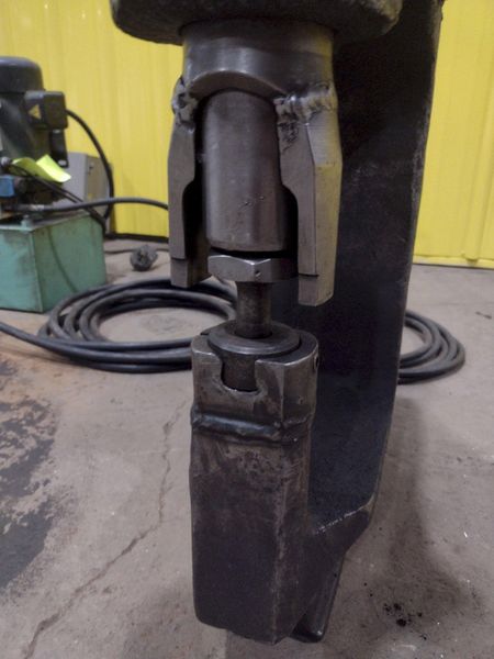 70 TON WA WHITNEY MODEL #771 WEB HYDRAULIC C-FRAME PUNCH W/ POWER UNIT: YOBRO #23902