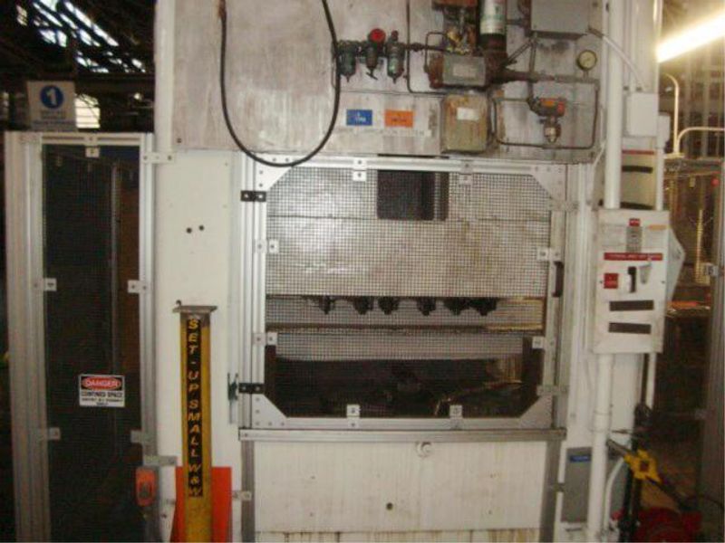1000 TON WILLIAMS & WHITE 96" X 48" BED 4-POST HYDRAULIC PRESS: STOCK# 15313