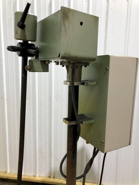 3,500 LB X 40" DYNAMIC FEEDS MODEL #PH-1000 MOTORIZED PALLET TYPE HORIZONTAL COIL REEL DECOILER: