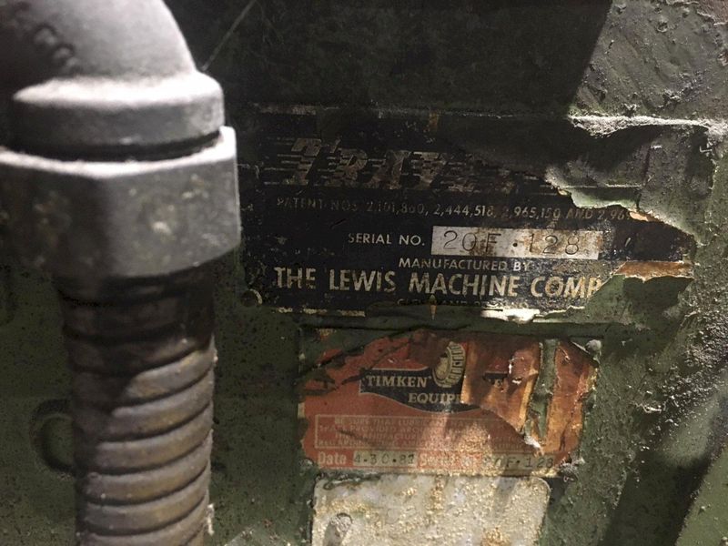Lewis 20F Shape or Round Straighten and Cut
